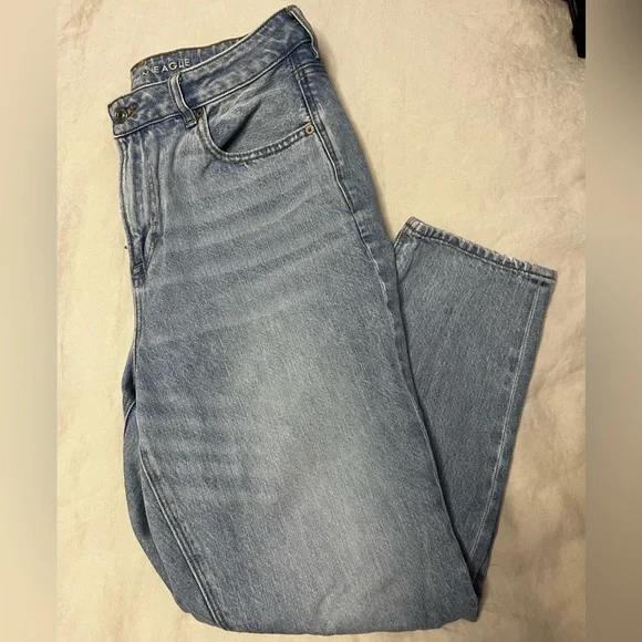 American Eagle Outfitters Strigid Light Blue Straight Leg Jeans - Picture 8 of 8